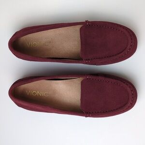 Vionic Debbie Burgundy Red Suede Slip On Loafers Women's 6 NWOT